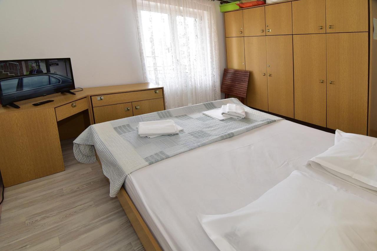 Apartments Dobrinic Makarska Exterior photo